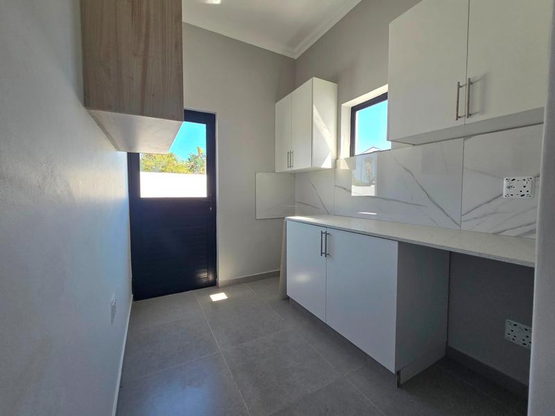 3 Bedroom Property for Sale in Shelley Point Western Cape